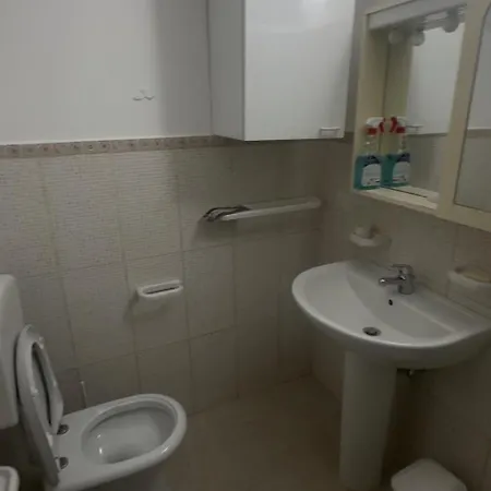 Apartment House Paky *