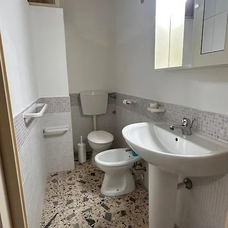 Apartment House Paky *