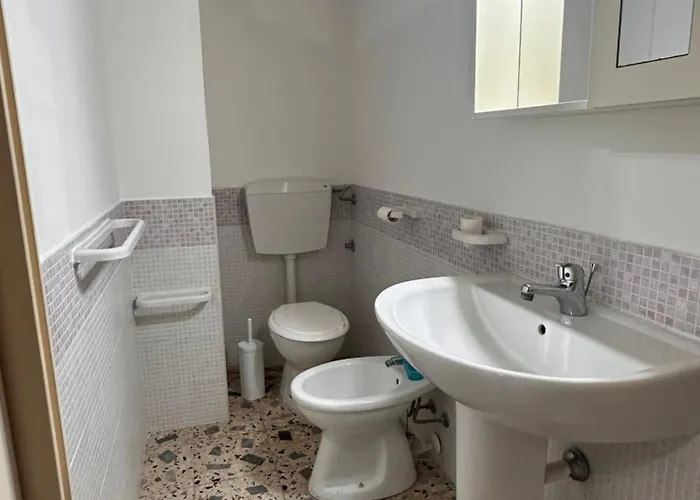 Apartment House Paky *